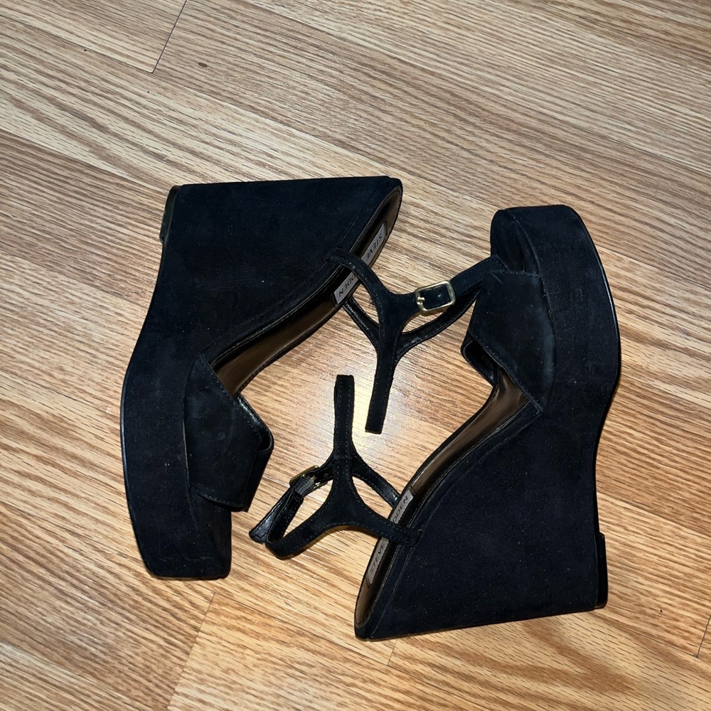 Heeled Suede Wedges